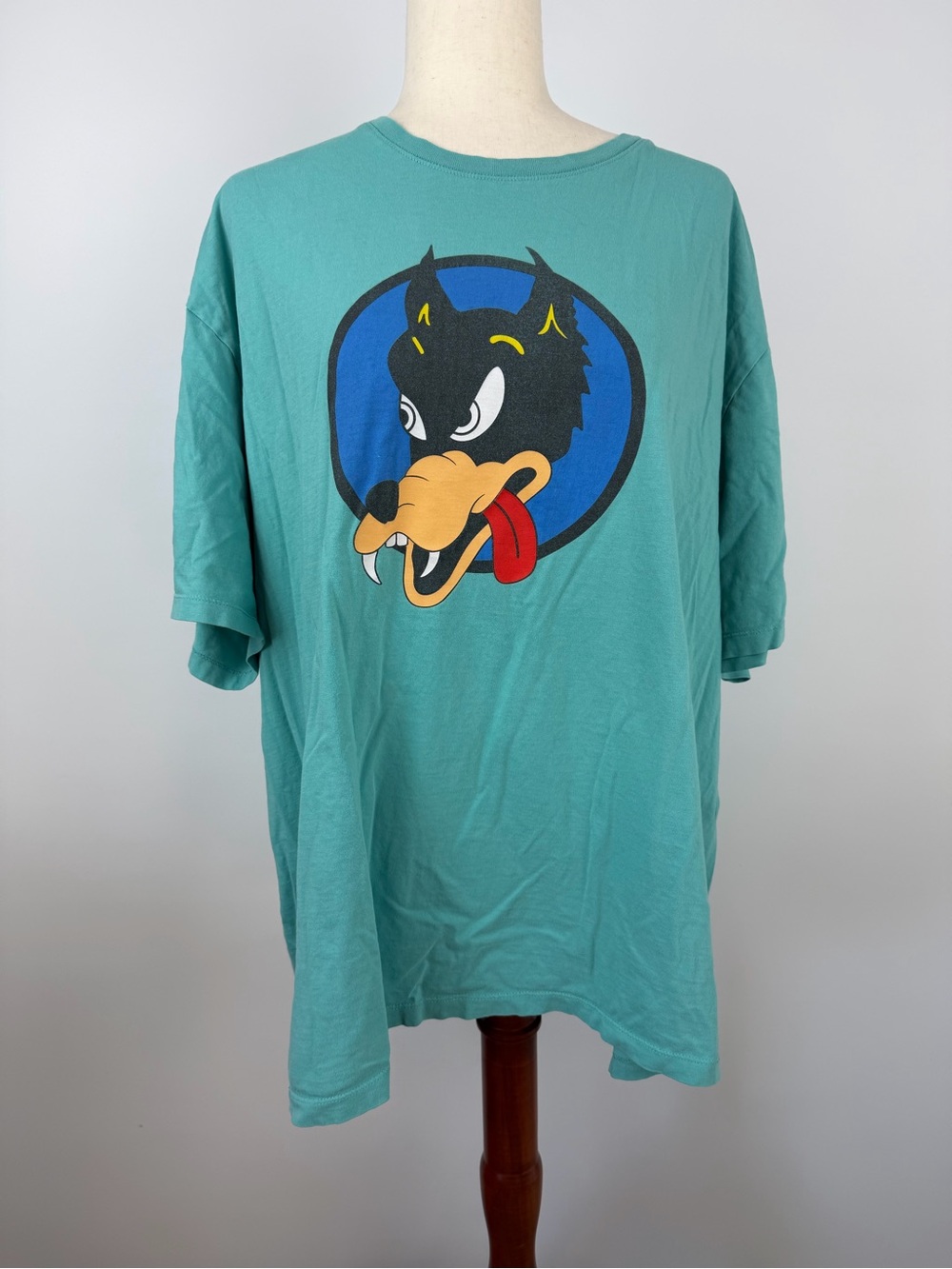 Jerry Garcia - Wolf Guitar Emblem T-Shirt